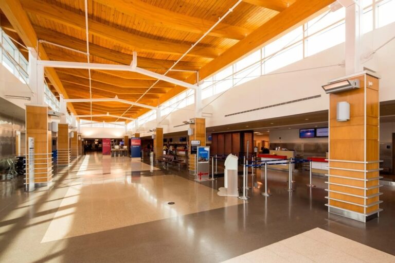 Central Wisconsin Airport Receives Grant to Restore Nonstop Service to Detroit